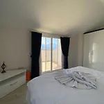 Korfez Life Apartment