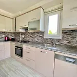 Apartment Korfez Life