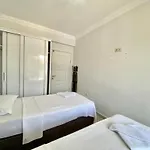 Korfez Life Apartment Fethiye