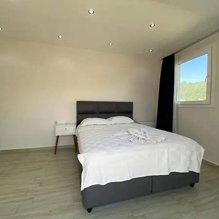 Korfez Life Apartmán *