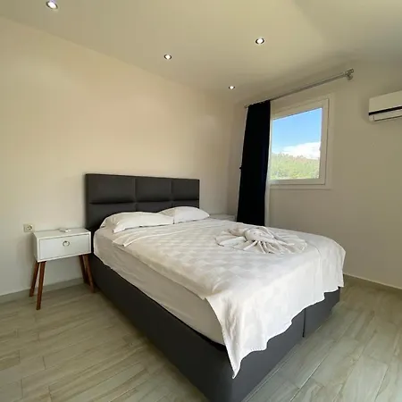 Διαμέρισμα Korfez Life *